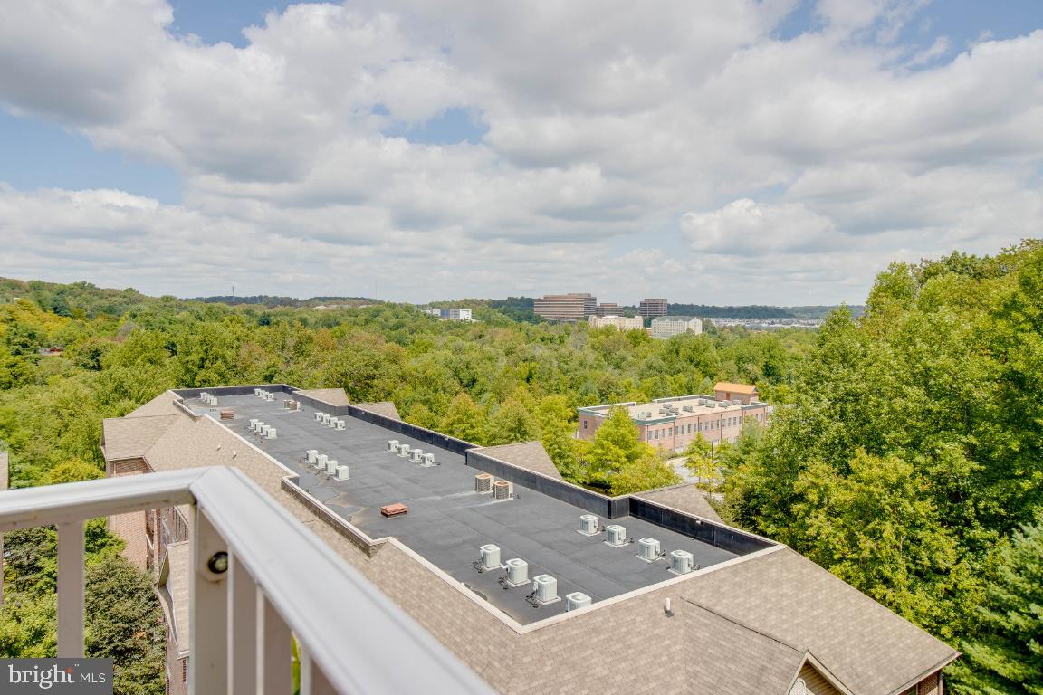 CONDOS AT THE RIDGE - Residential