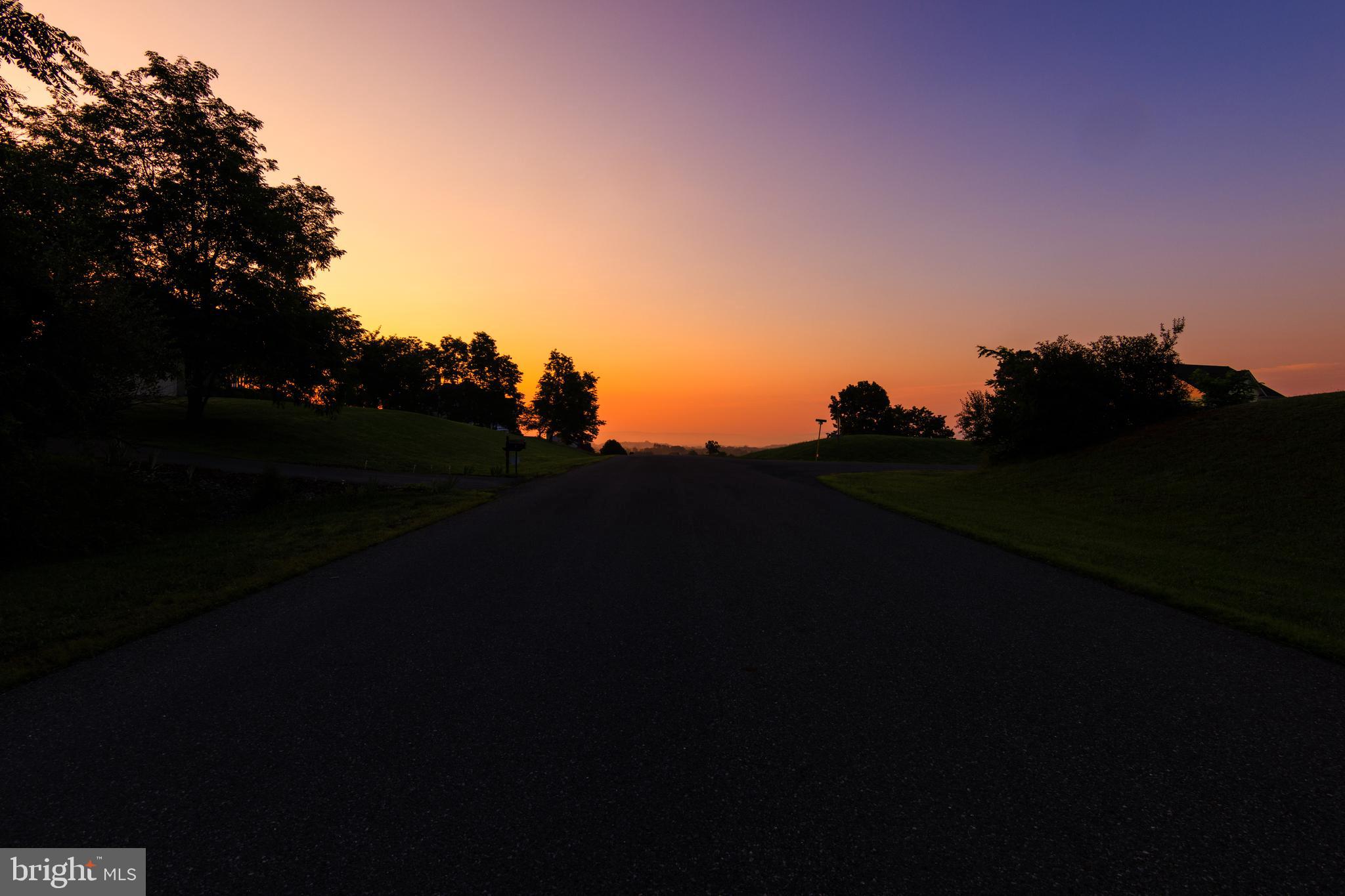 WAVERLY VIEW - Residential