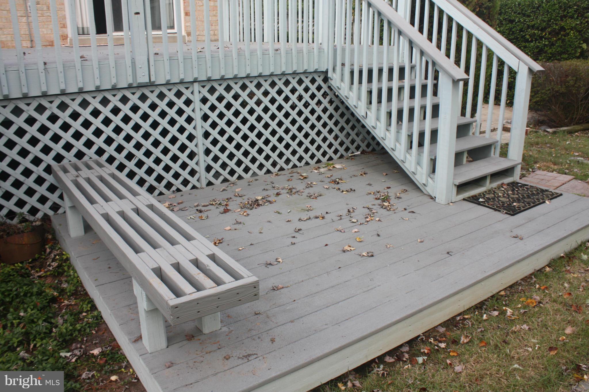 CHRIS MAR MANOR - Residential