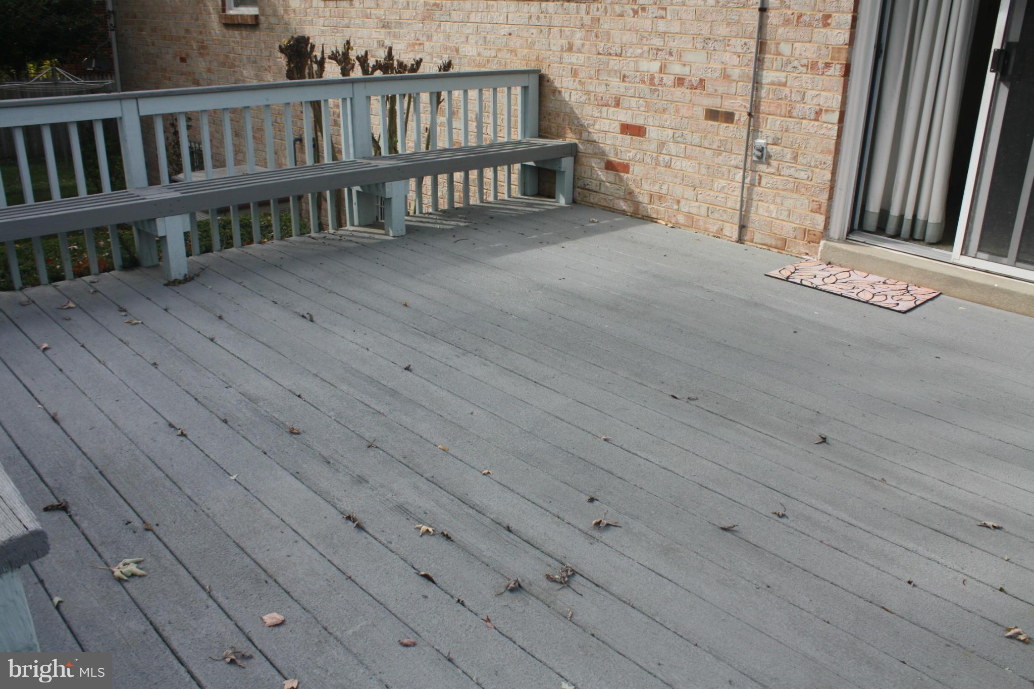 CHRIS MAR MANOR - Residential