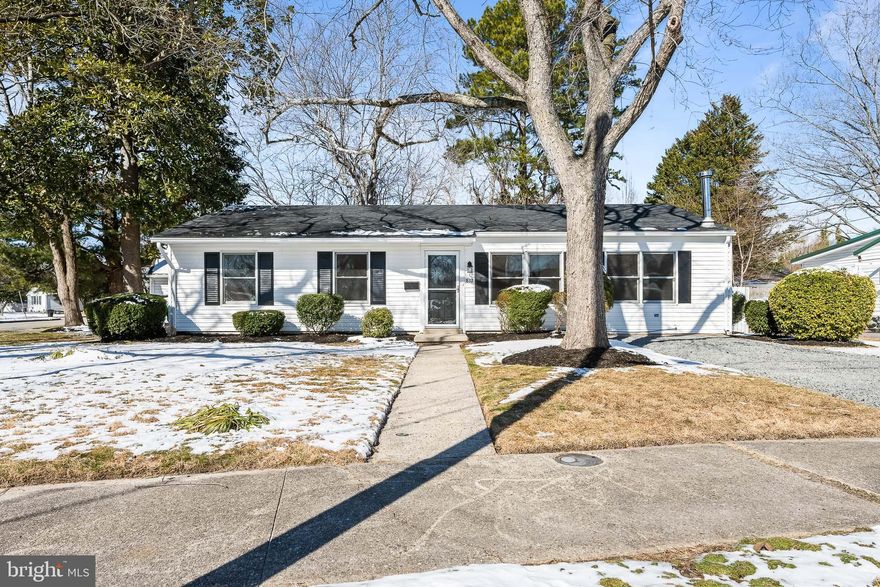 Welcome to this beautifully renovated 3-bedroom, 2-bathroom home in Salisbury! This charming property has been thoughtfully updated to blend modern conveniences with classic appeal. 
Upon entry, you'll be greeted by a spacious, open-concept living area that is perfect for both relaxing and entertaining. The kitchen boasts brand-new appliances, sleek countertops, and plenty of storage, making meal prep a breeze.
The home features three generously sized bedrooms, with two bathrooms that have been fully updated with contemporary fixtures and finishes, offering a spa-like experience. In addition to the home's interior upgrades, you'll love the oversized one-car garage, offering ample space for your vehicle and extra storage. 
This beautifully renovated home offers the perfect balance of comfort, style, and convenience. Don’t miss out on the opportunity to make it yours!
