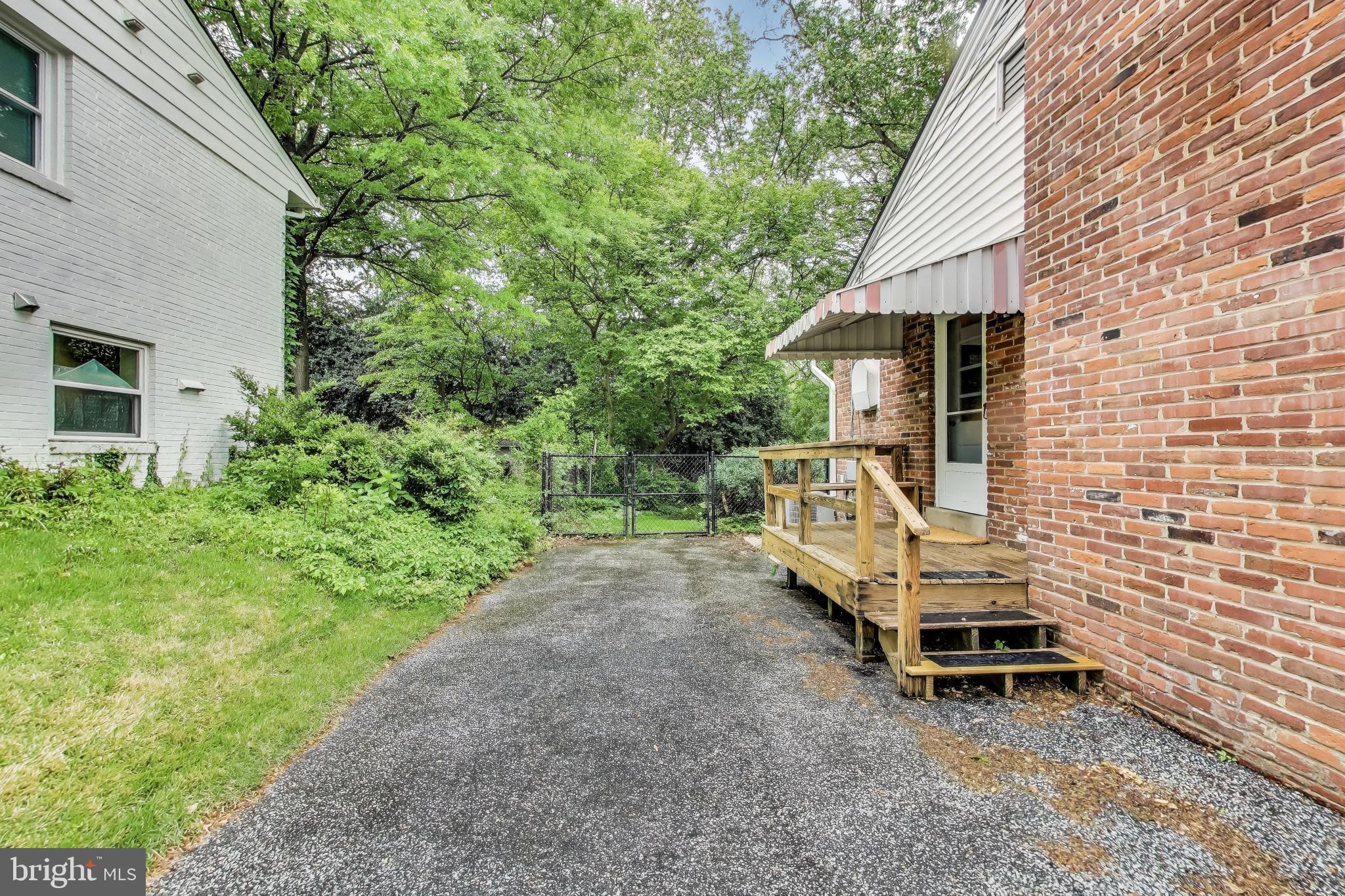 ROCK CREEK HIGHLANDS - Residential Lease