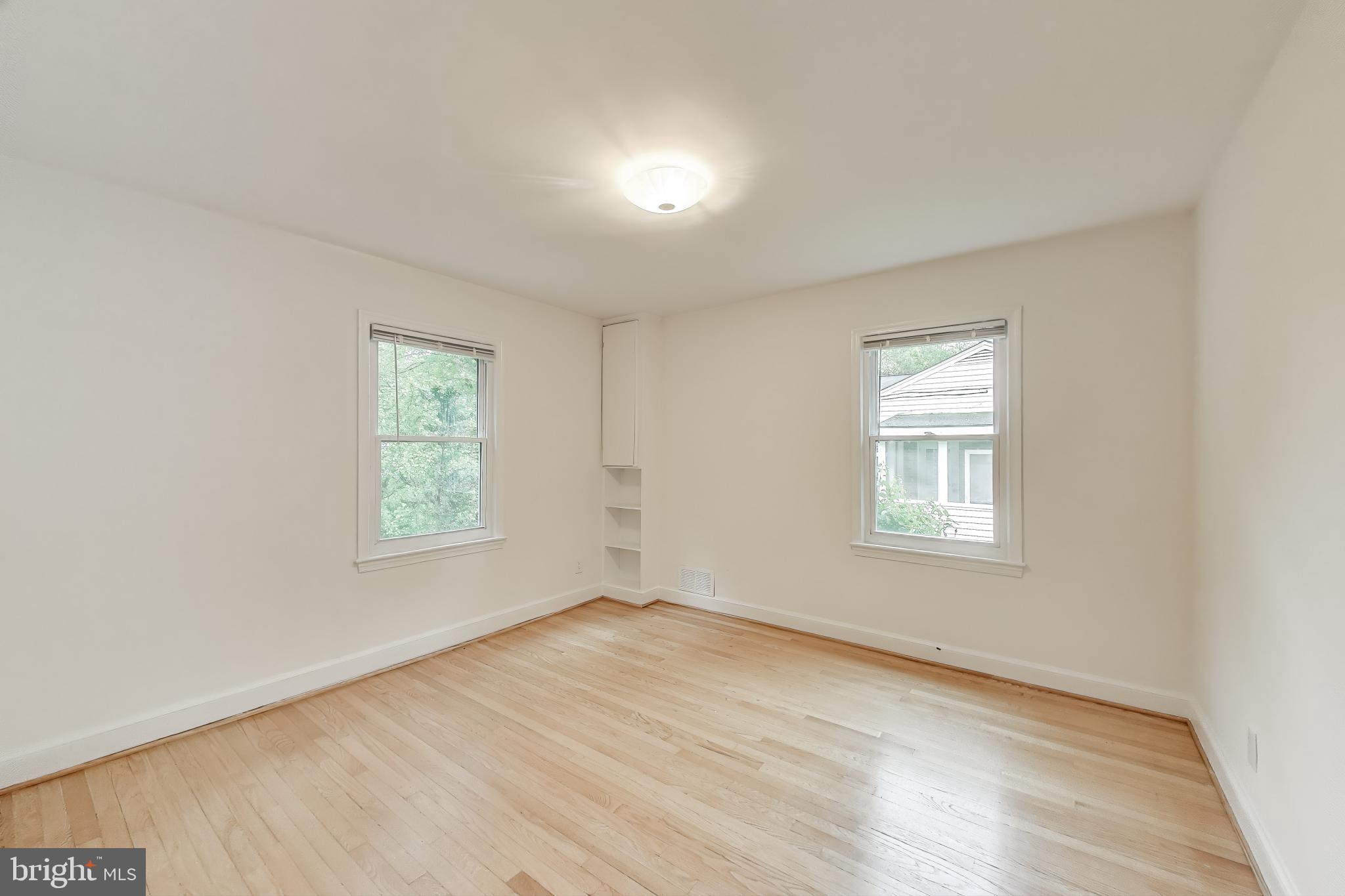 ROCK CREEK HIGHLANDS - Residential Lease