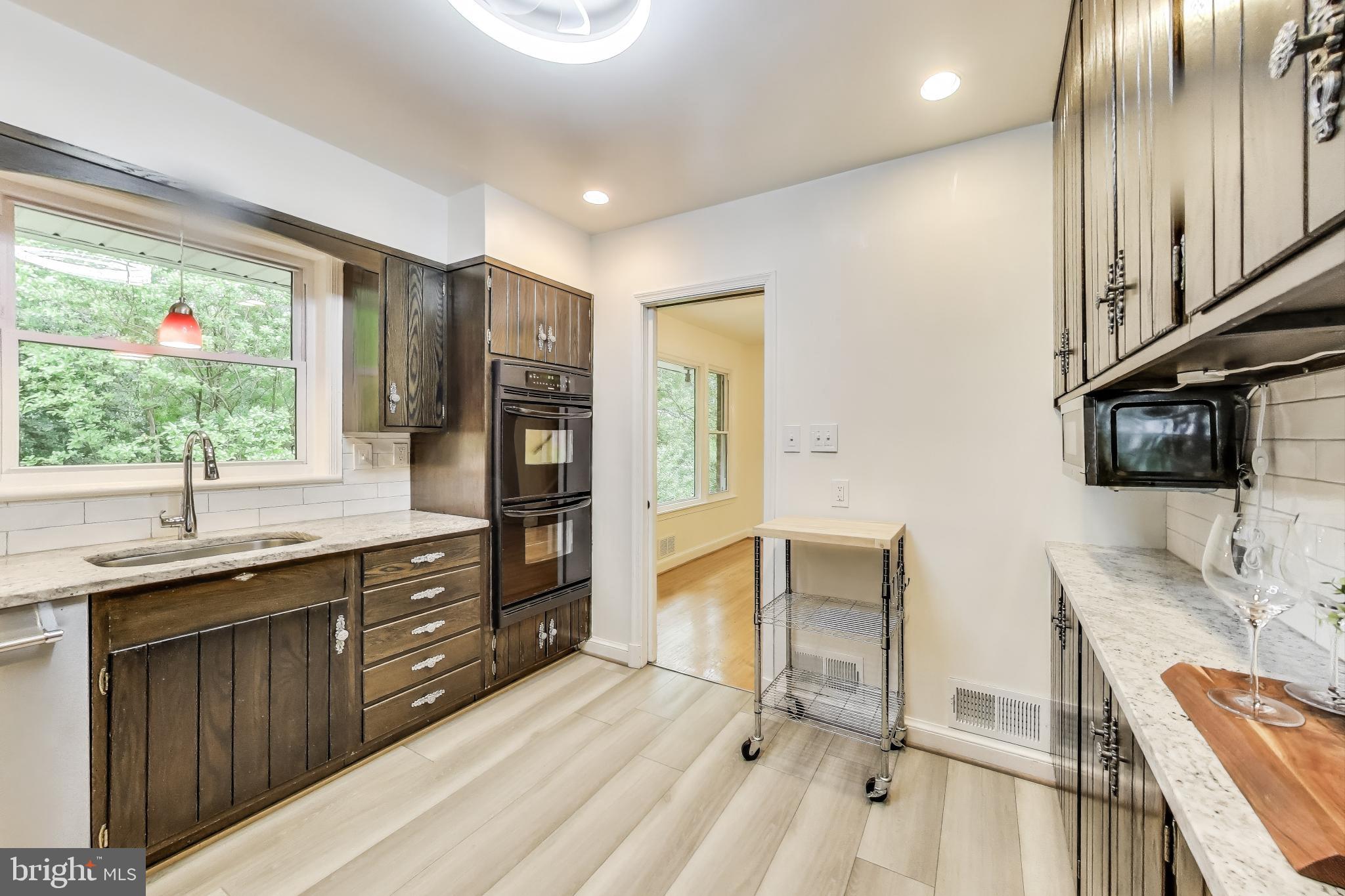 ROCK CREEK HIGHLANDS - Residential Lease