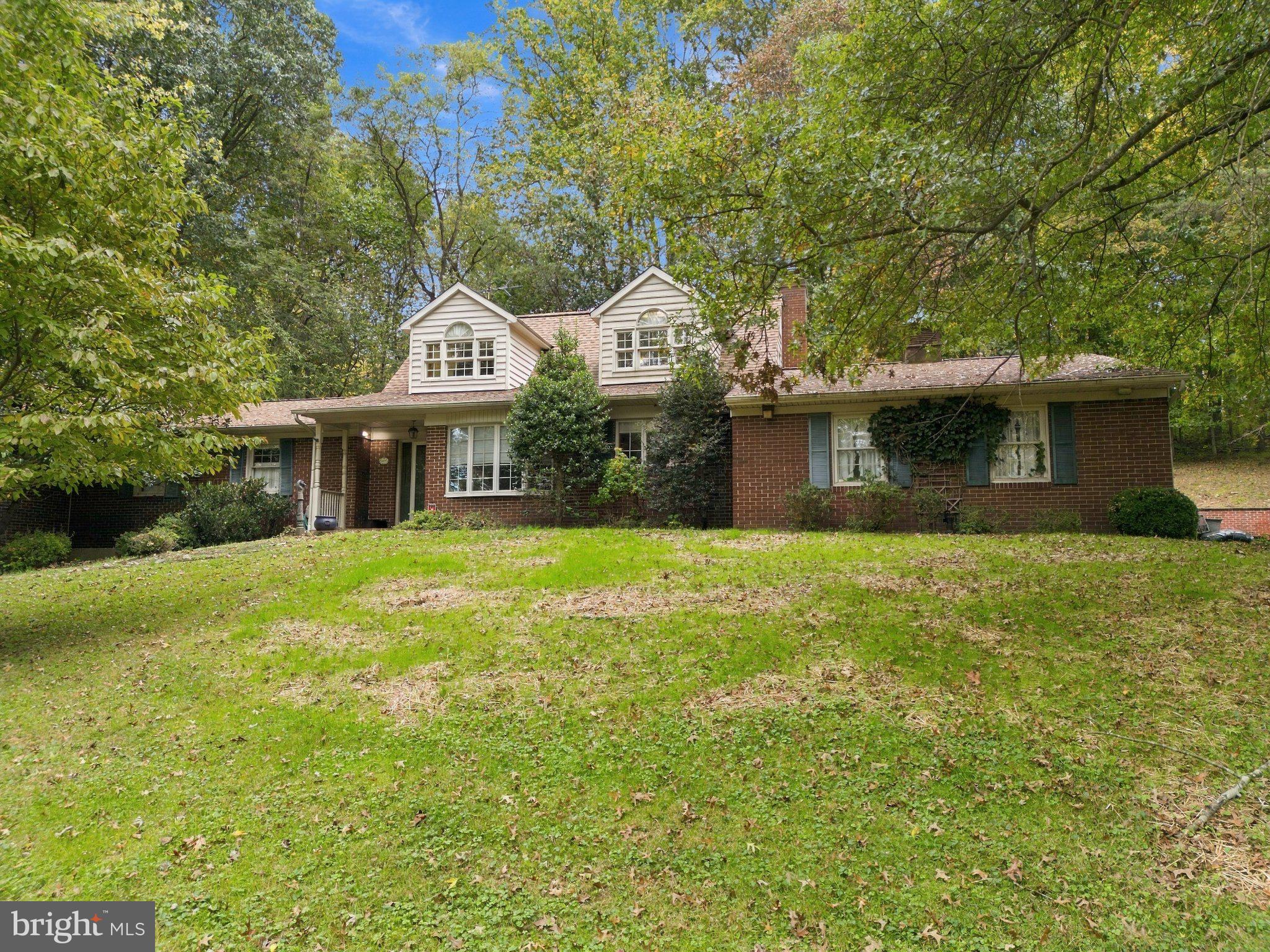 6107 HUTSCHENREUTER ROAD