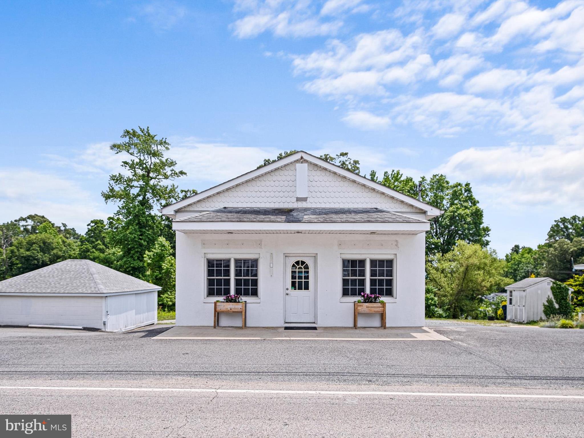 24 BLYTHEDALE ROAD