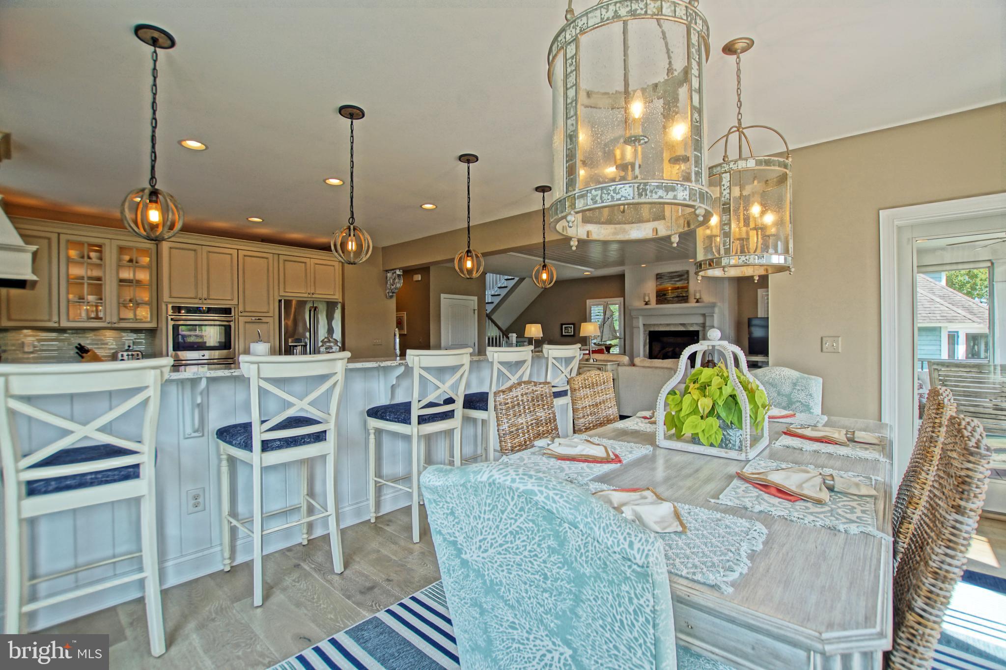 CAPE SHORES - Residential