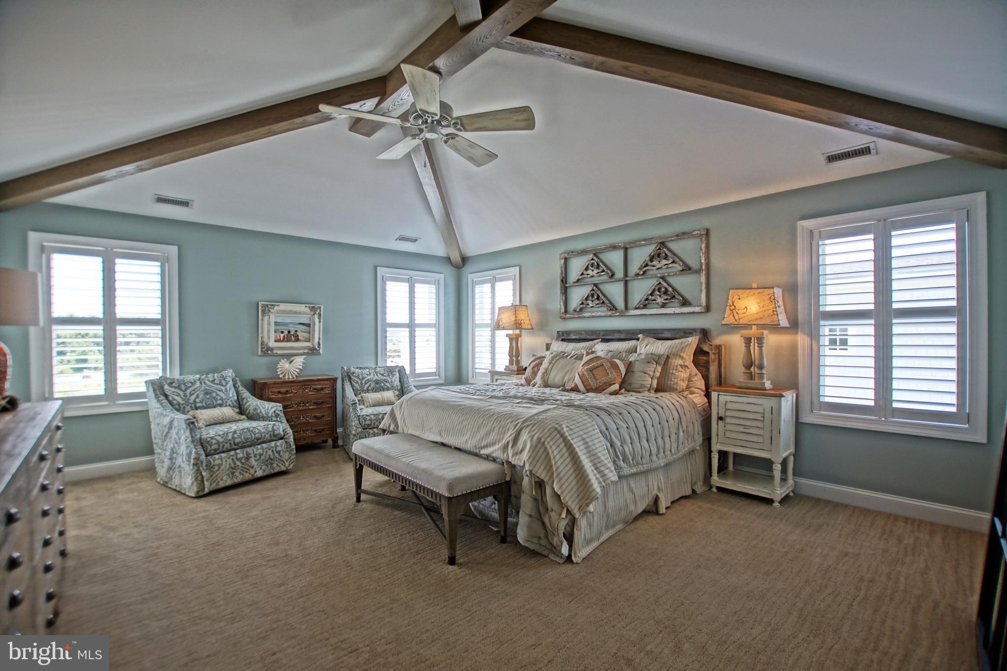 CAPE SHORES - Residential