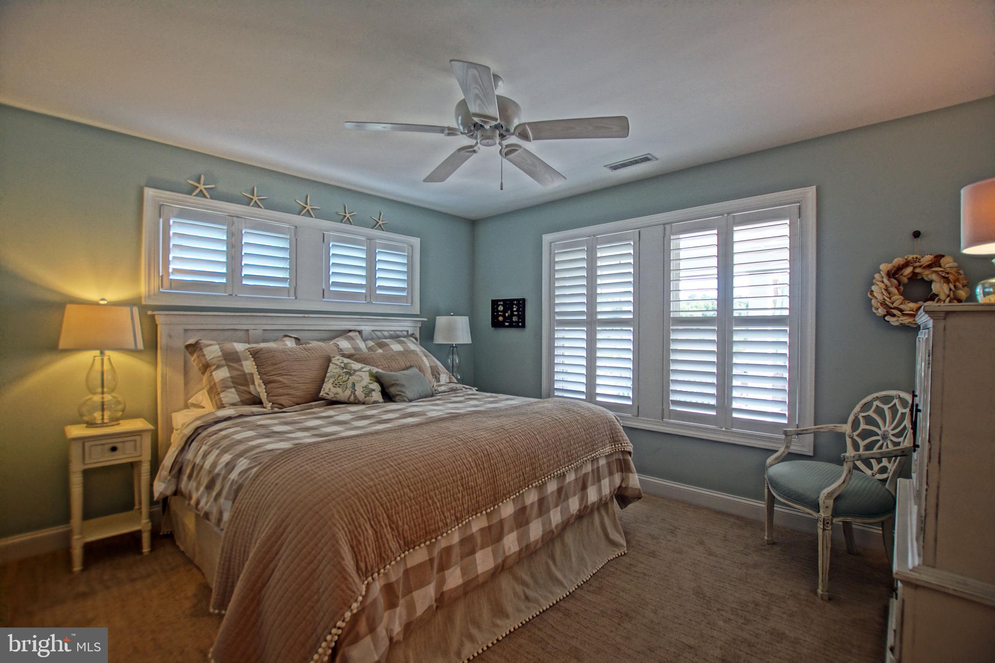 CAPE SHORES - Residential