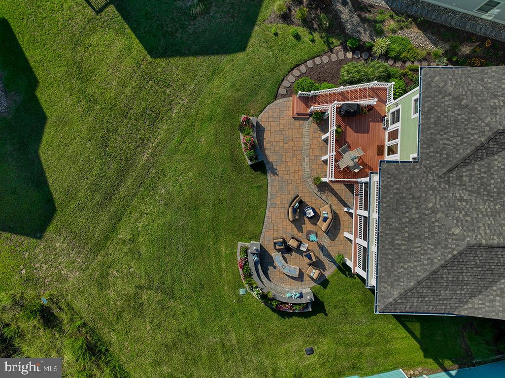 CAPE SHORES - Residential