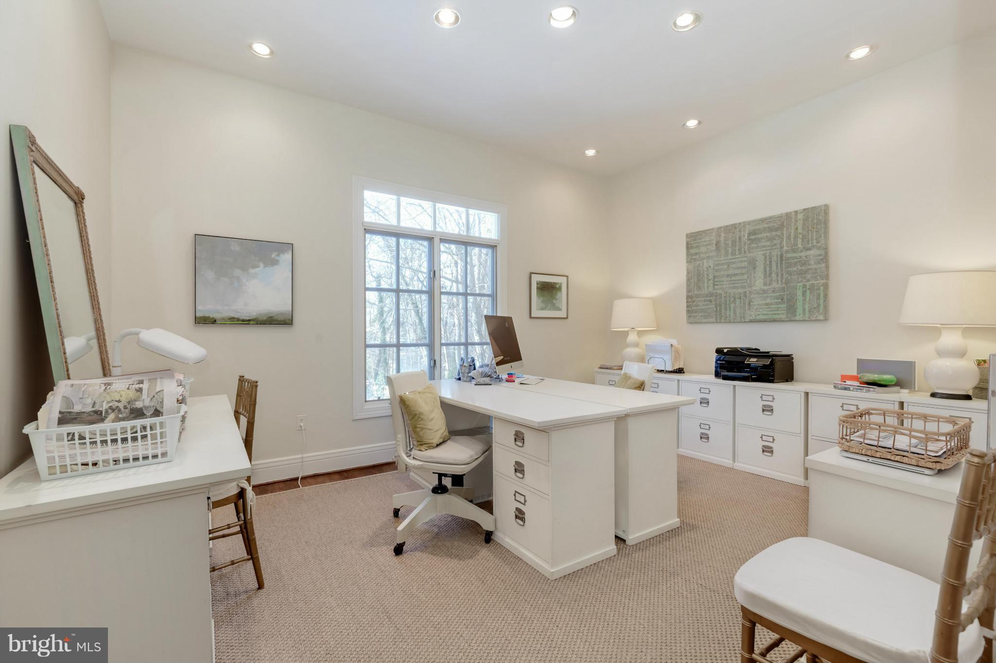 LANGLEY FOREST - Residential