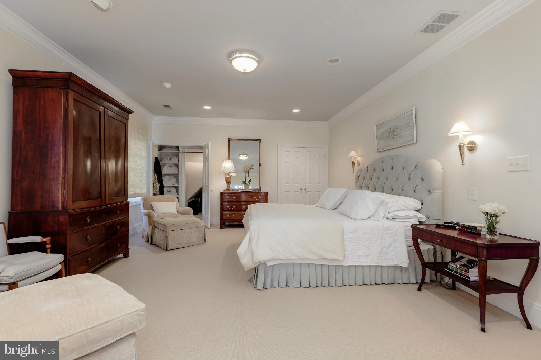 LANGLEY FOREST - Residential