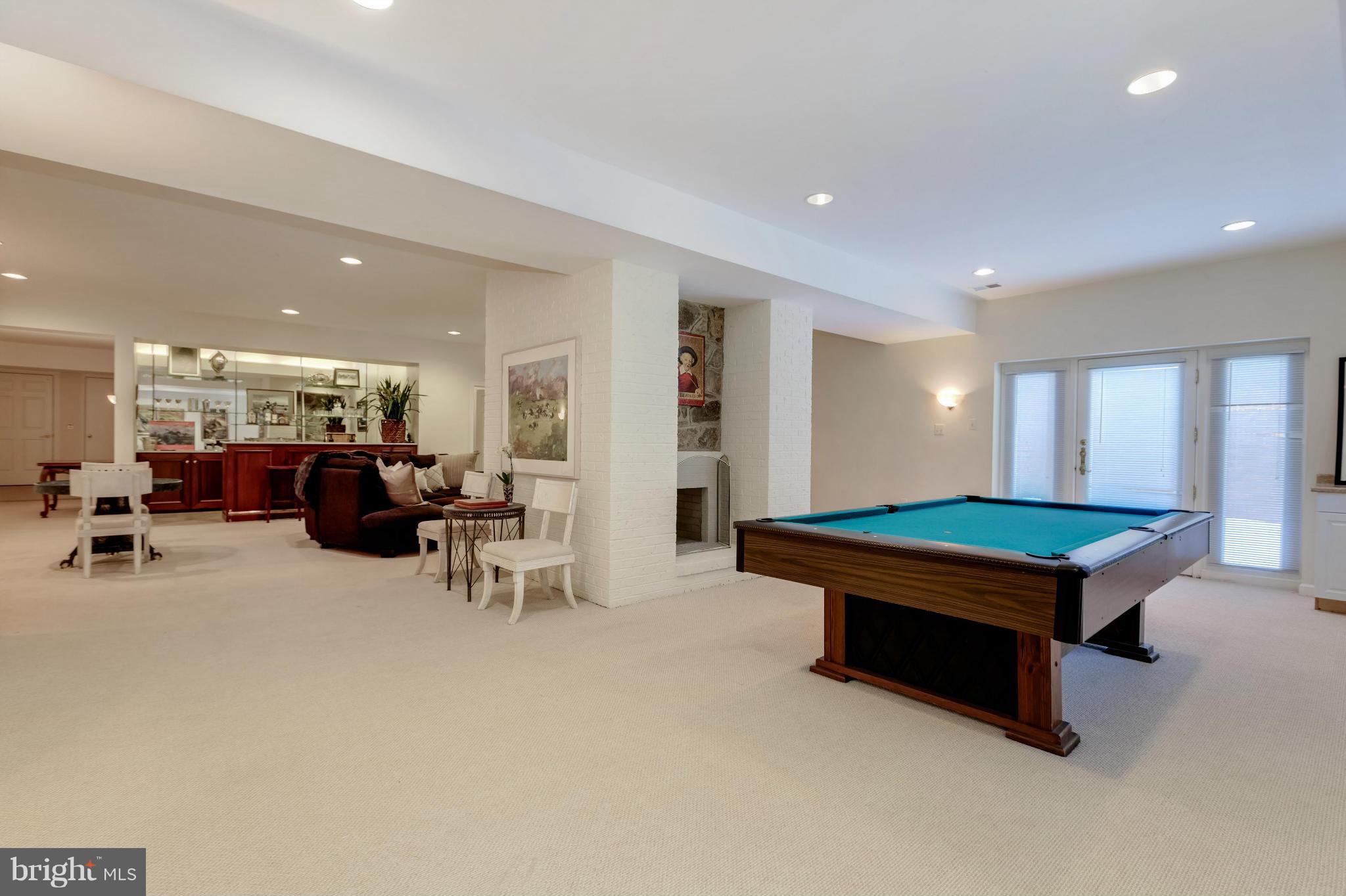 LANGLEY FOREST - Residential