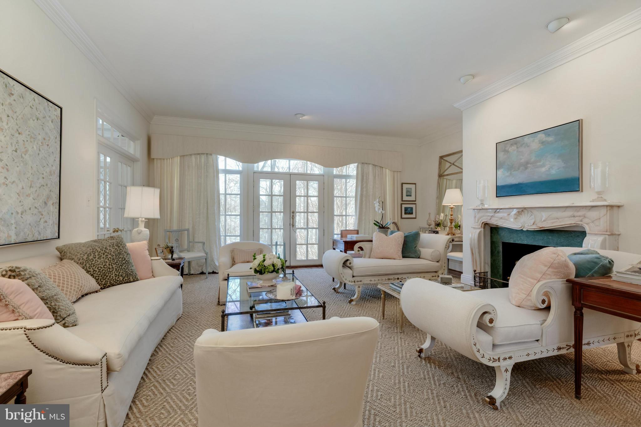 LANGLEY FOREST - Residential