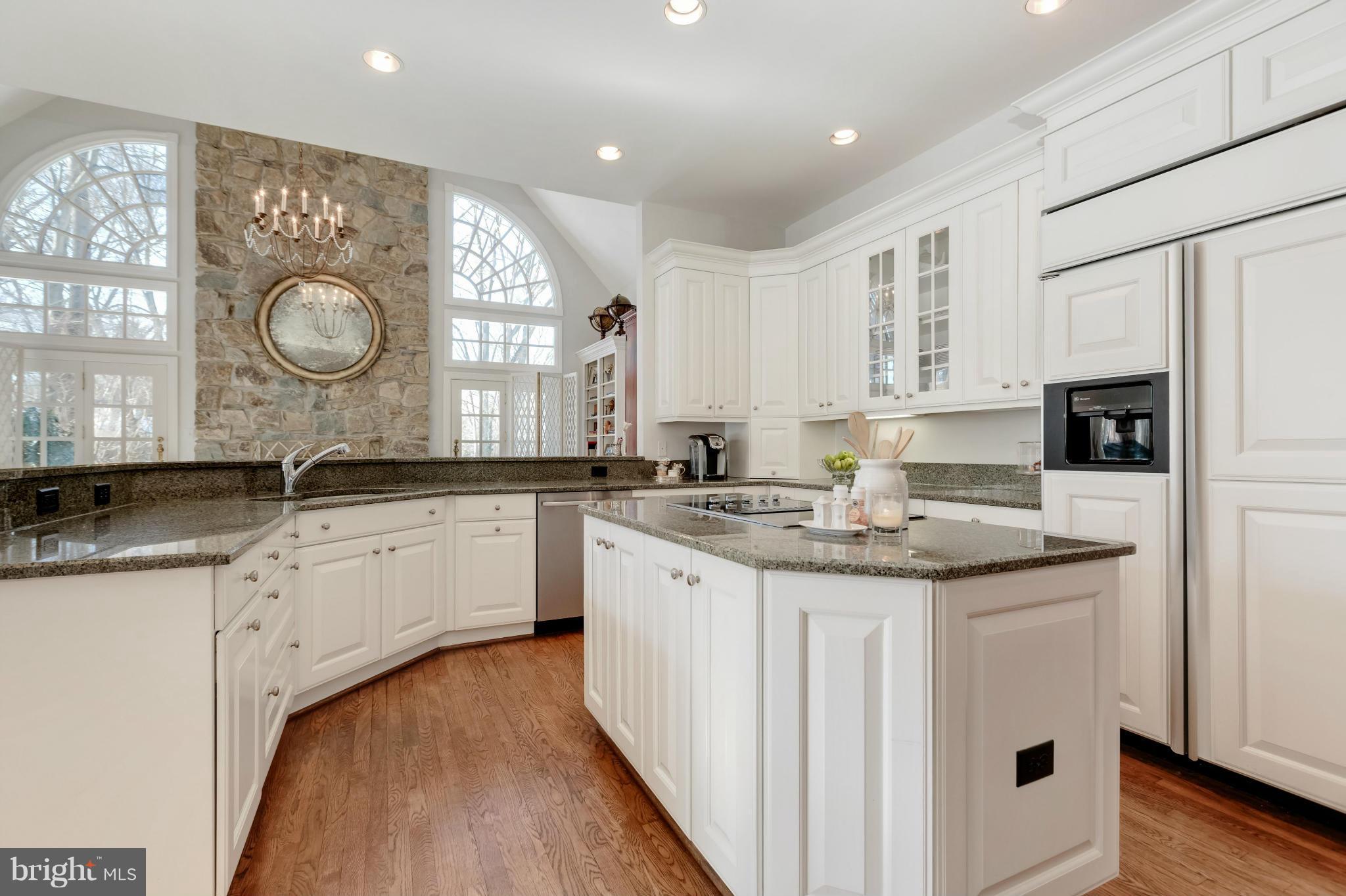 LANGLEY FOREST - Residential