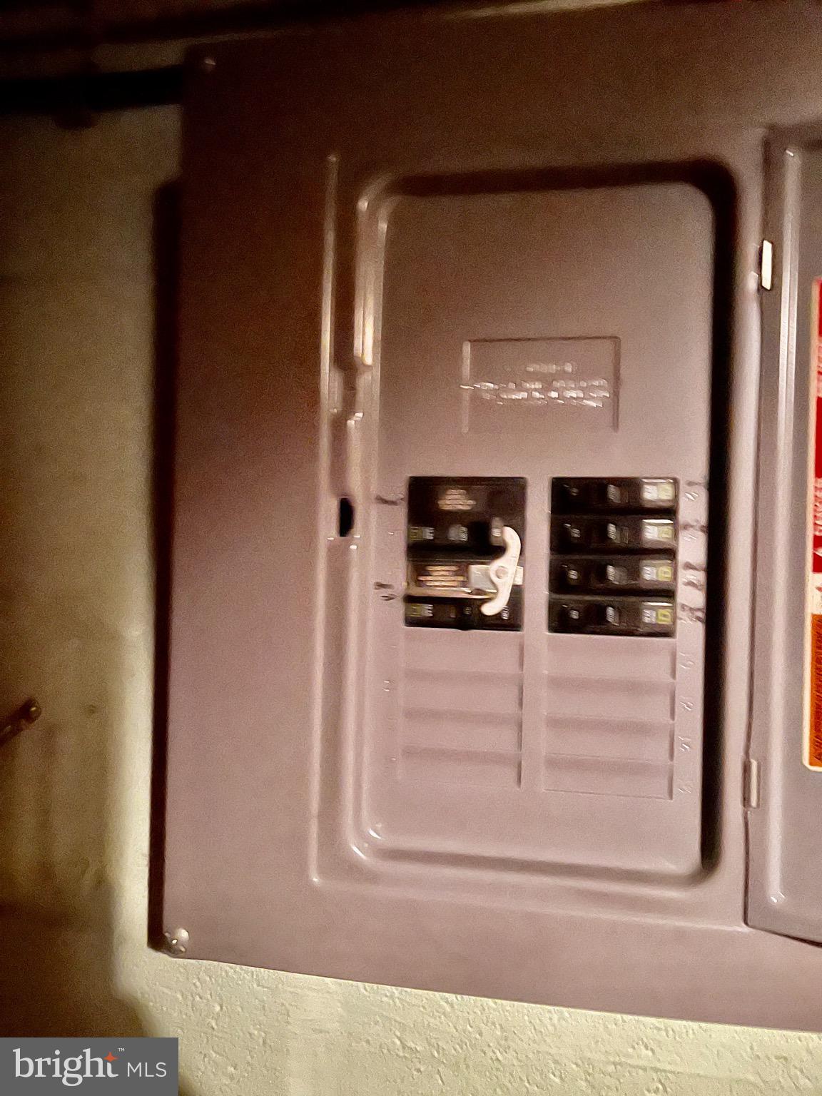 OAK SPRINGS - Residential