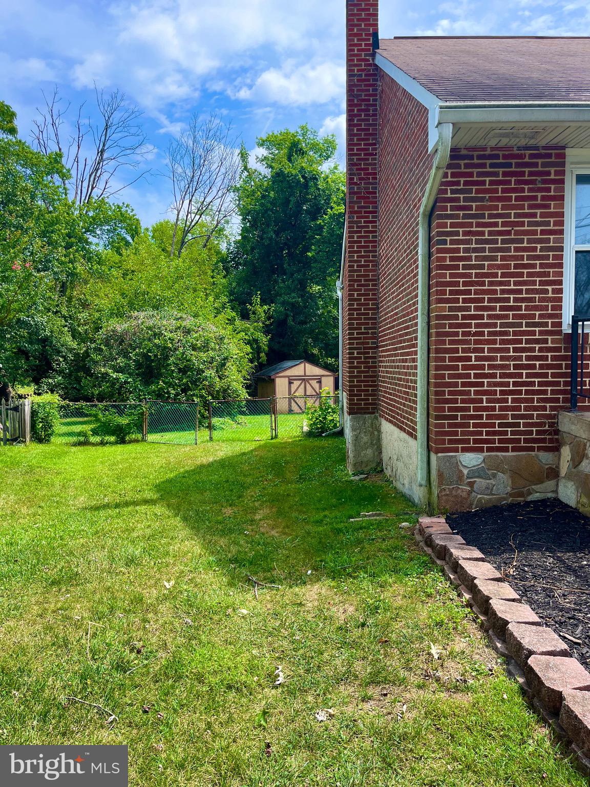 OAK SPRINGS - Residential