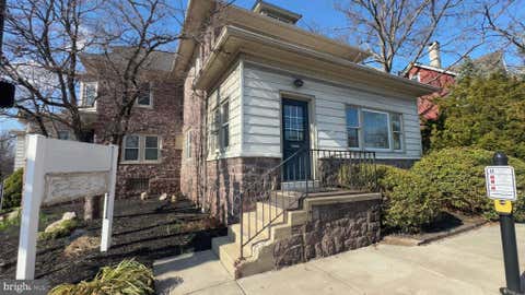 Photo of 801 N Charlotte Street #SUITE 2, POTTSTOWN, PA 19464 (MLS # PAMC2189488)
