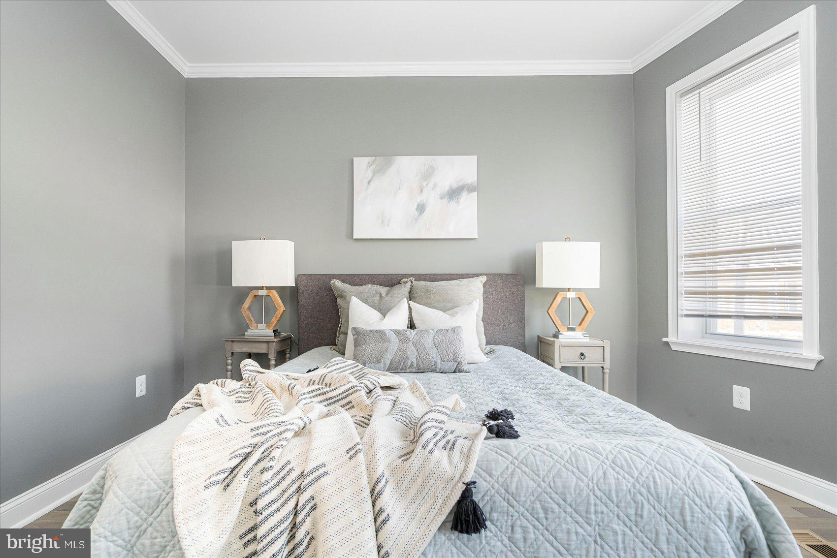 MIDTOWN EDMONDSON - Residential