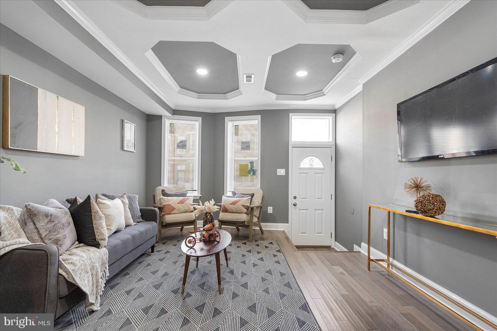 MIDTOWN EDMONDSON - Residential