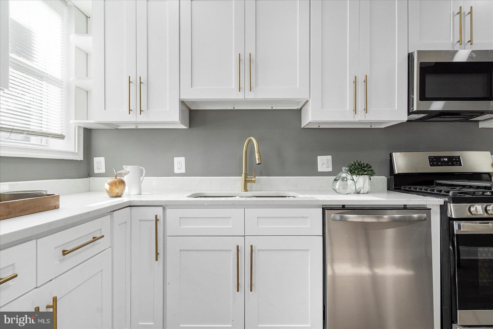 MIDTOWN EDMONDSON - Residential