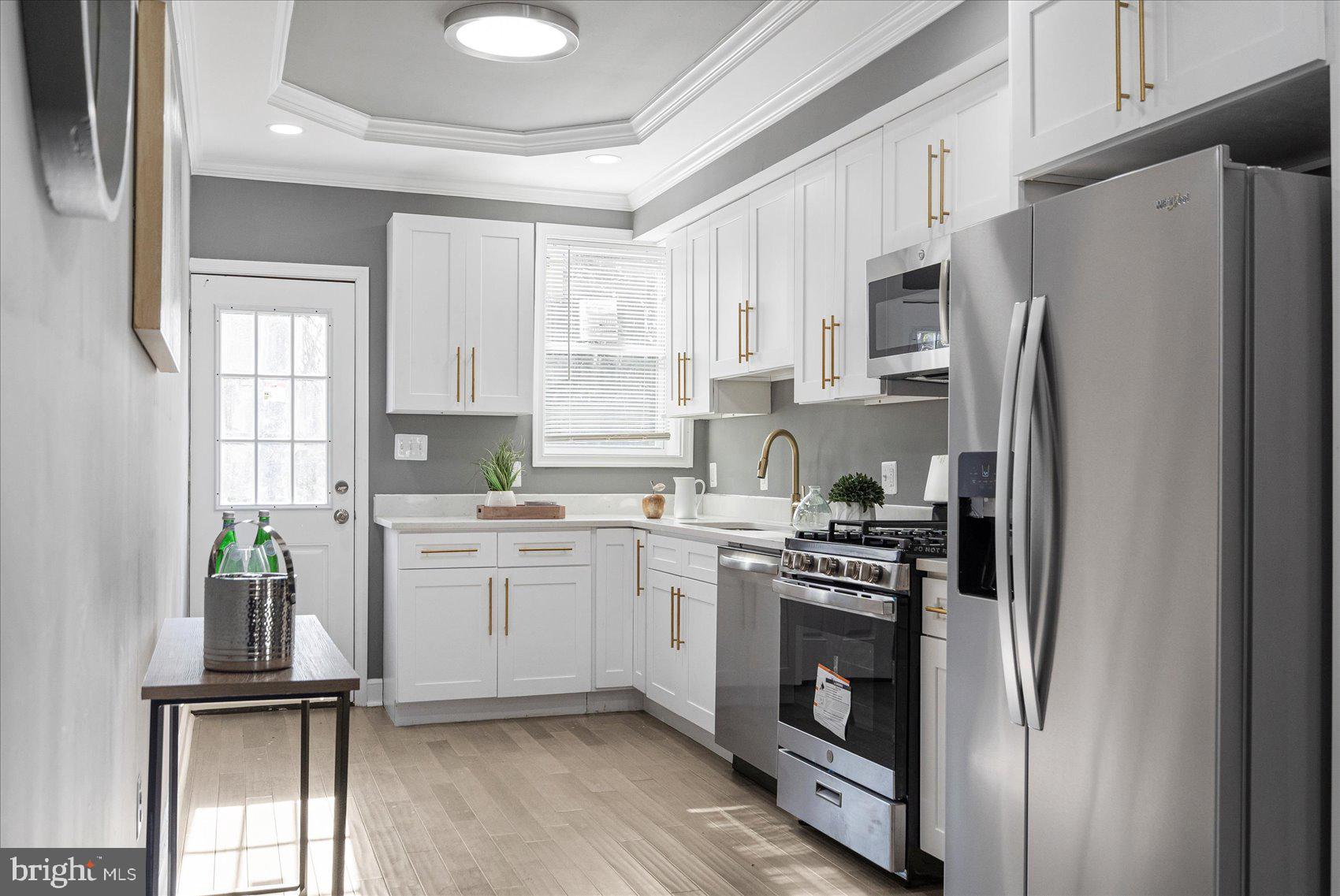 MIDTOWN EDMONDSON - Residential