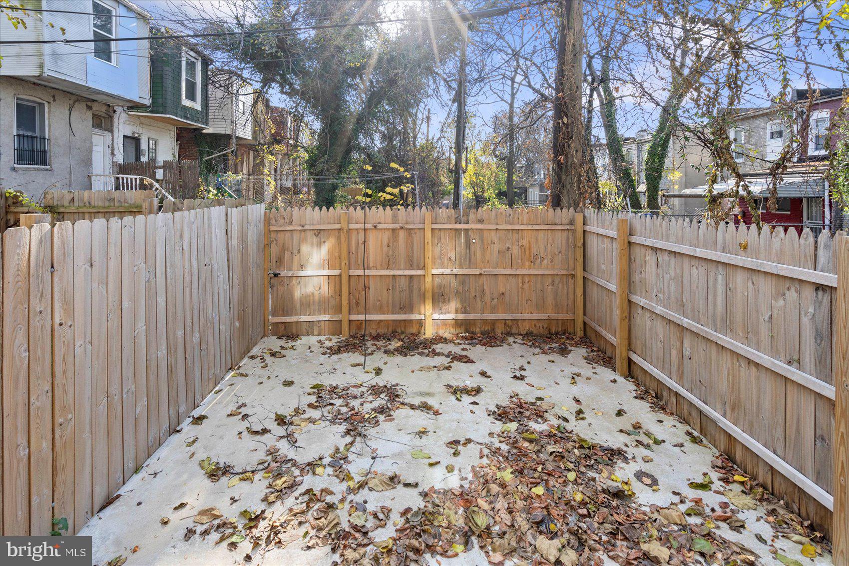 MIDTOWN EDMONDSON - Residential