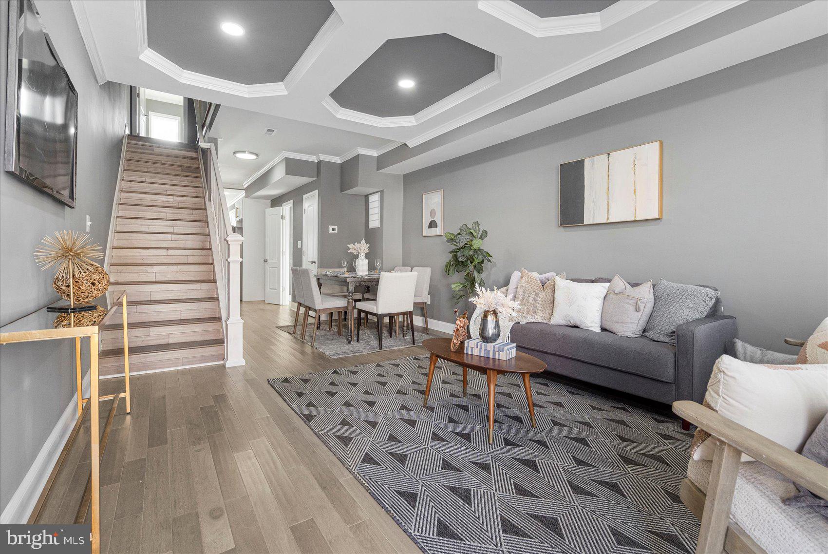 MIDTOWN EDMONDSON - Residential