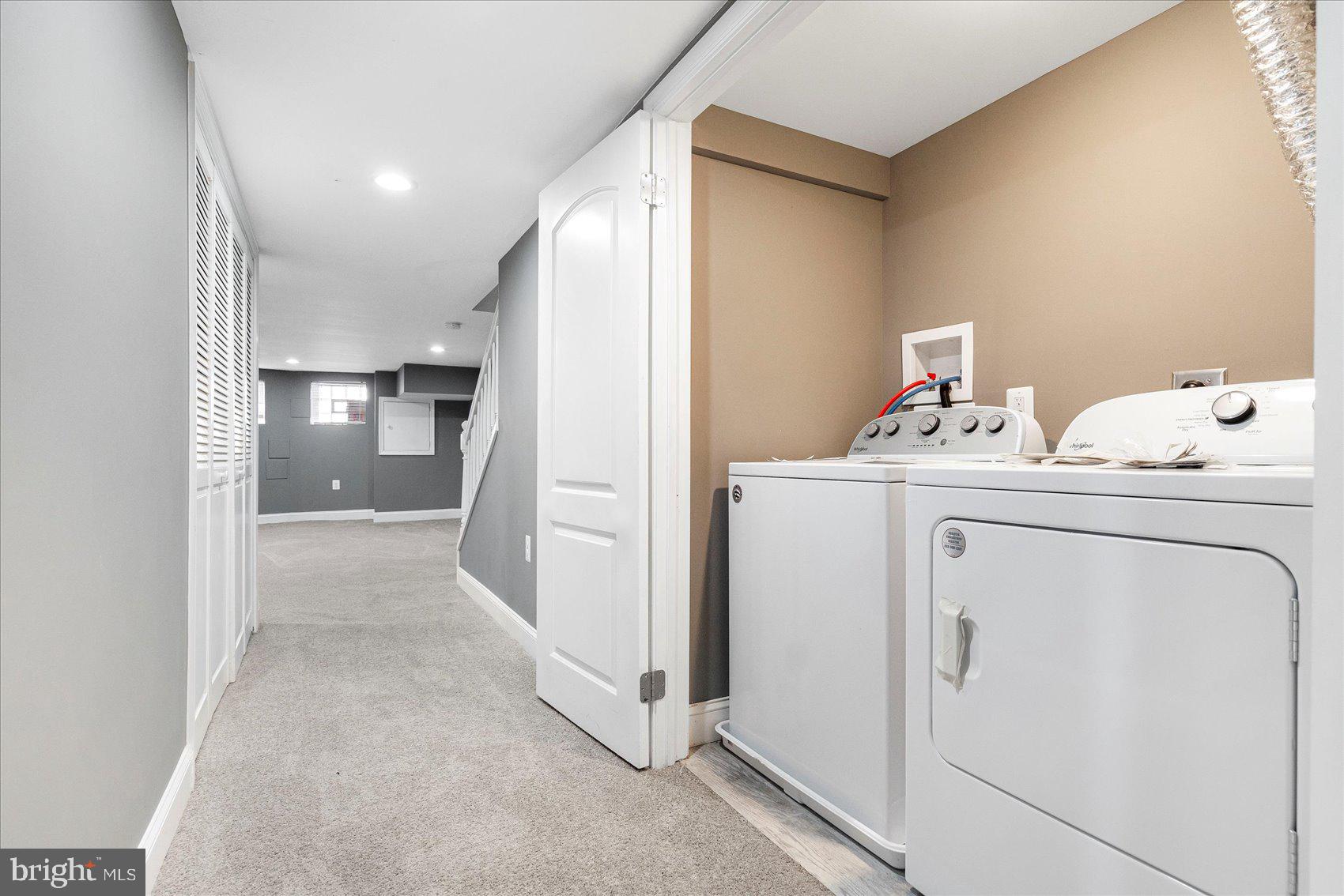 MIDTOWN EDMONDSON - Residential