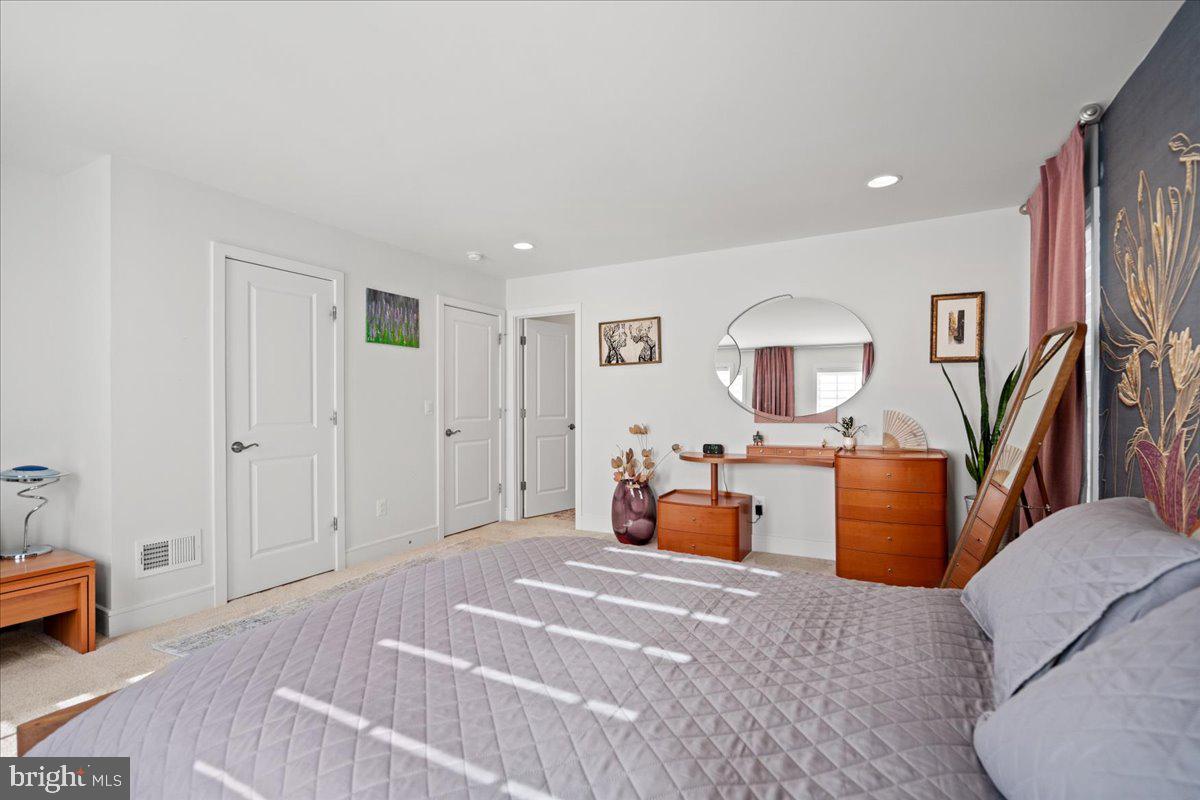 CREST OF ALEXANDRIA - Residential