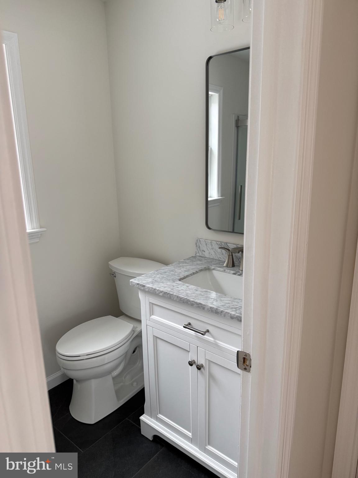 JEFFERSON SQUARE - Residential