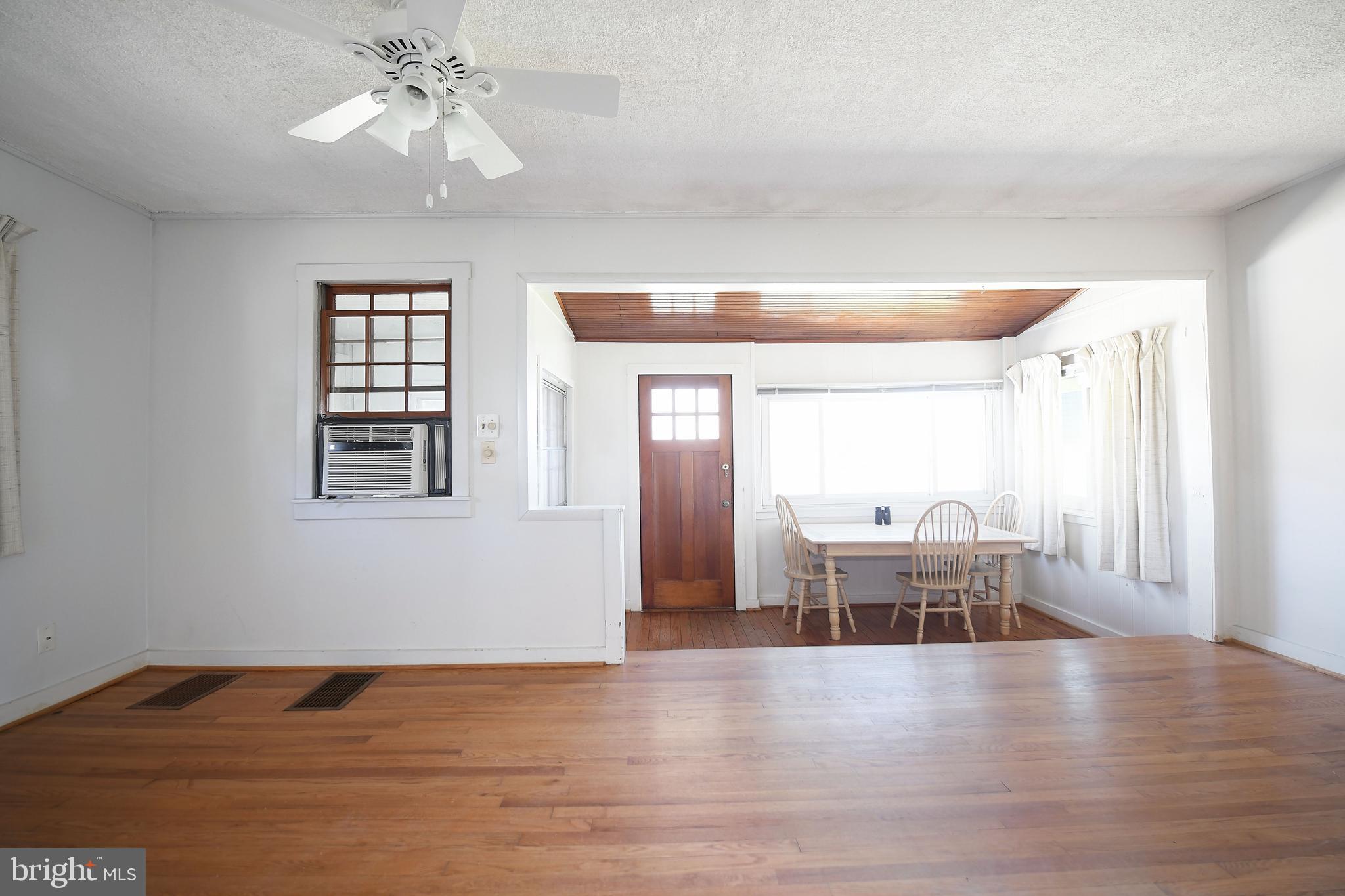 BIRD RIVER - Residential