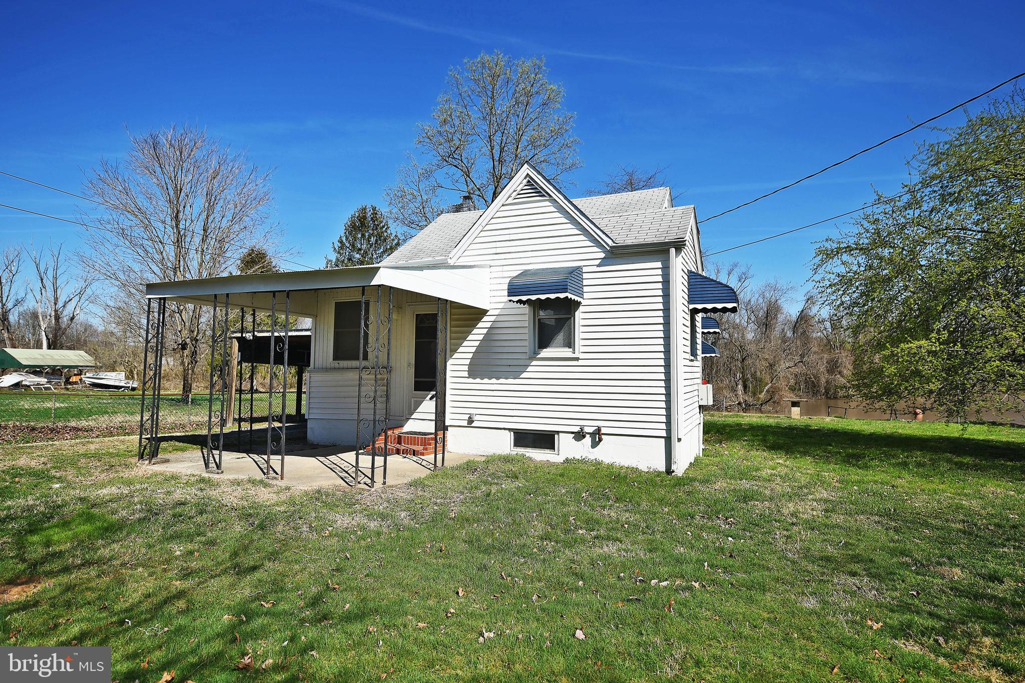 BIRD RIVER - Residential