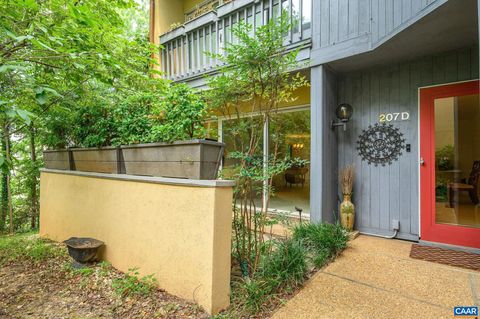 Property photo of 207 Nw 2nd St D, Charlottesville, VA 22902