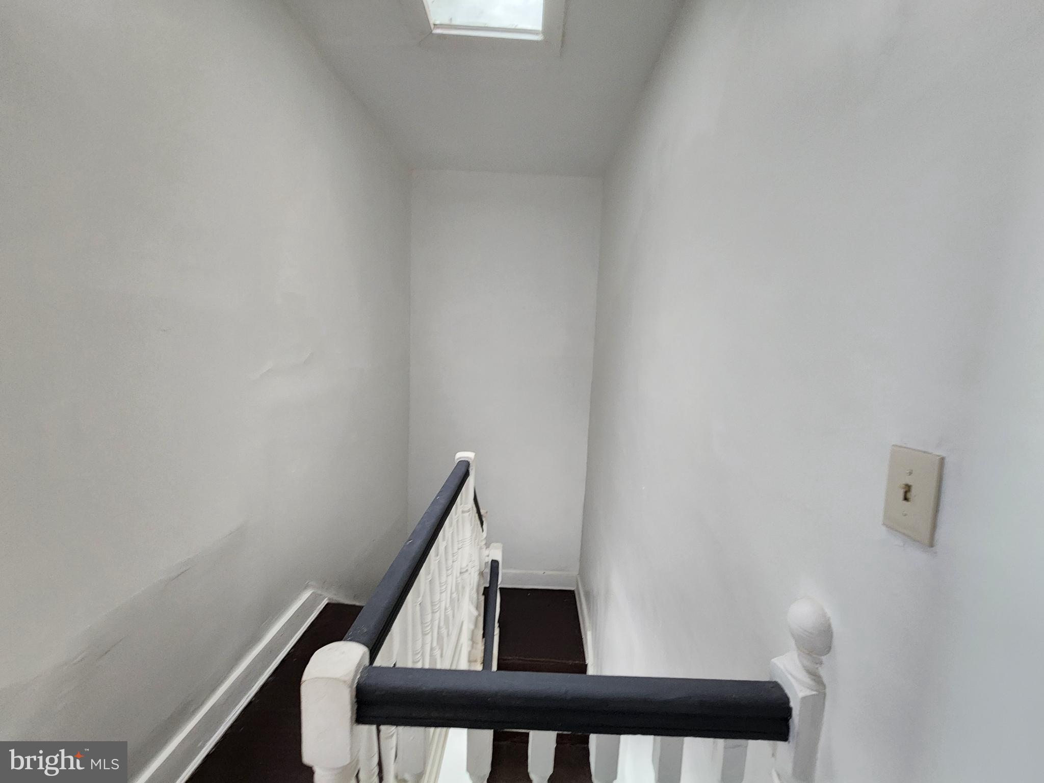 SANDTOWN-WINCHESTER - Residential