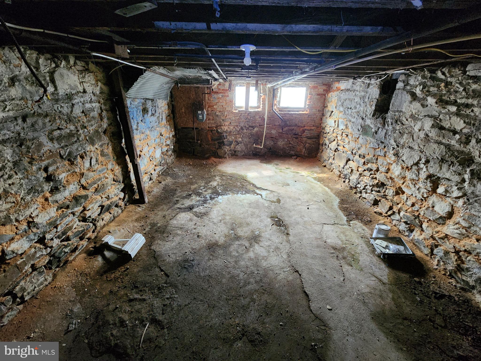 SANDTOWN-WINCHESTER - Residential