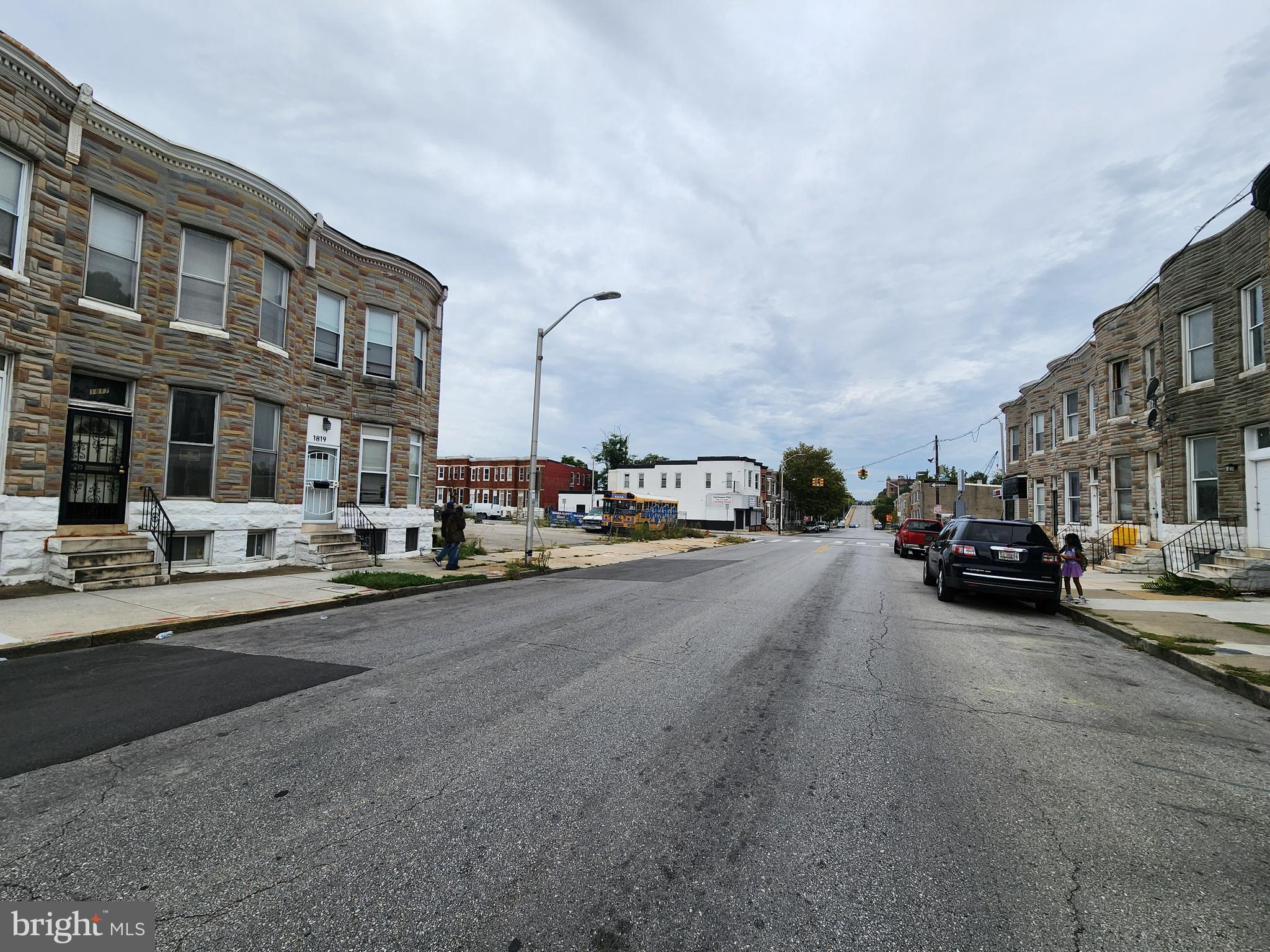 SANDTOWN-WINCHESTER - Residential