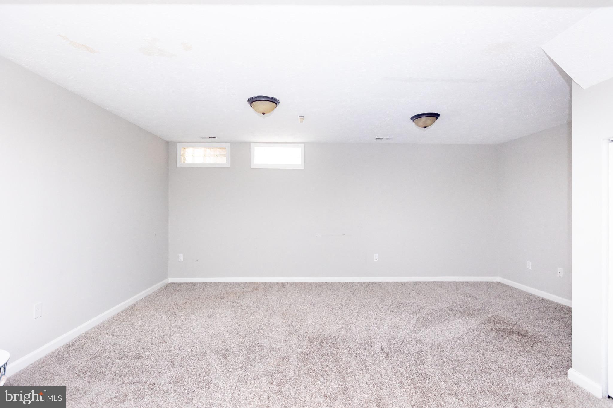 CASTLE STONE AT WHITE MARSH - Residential