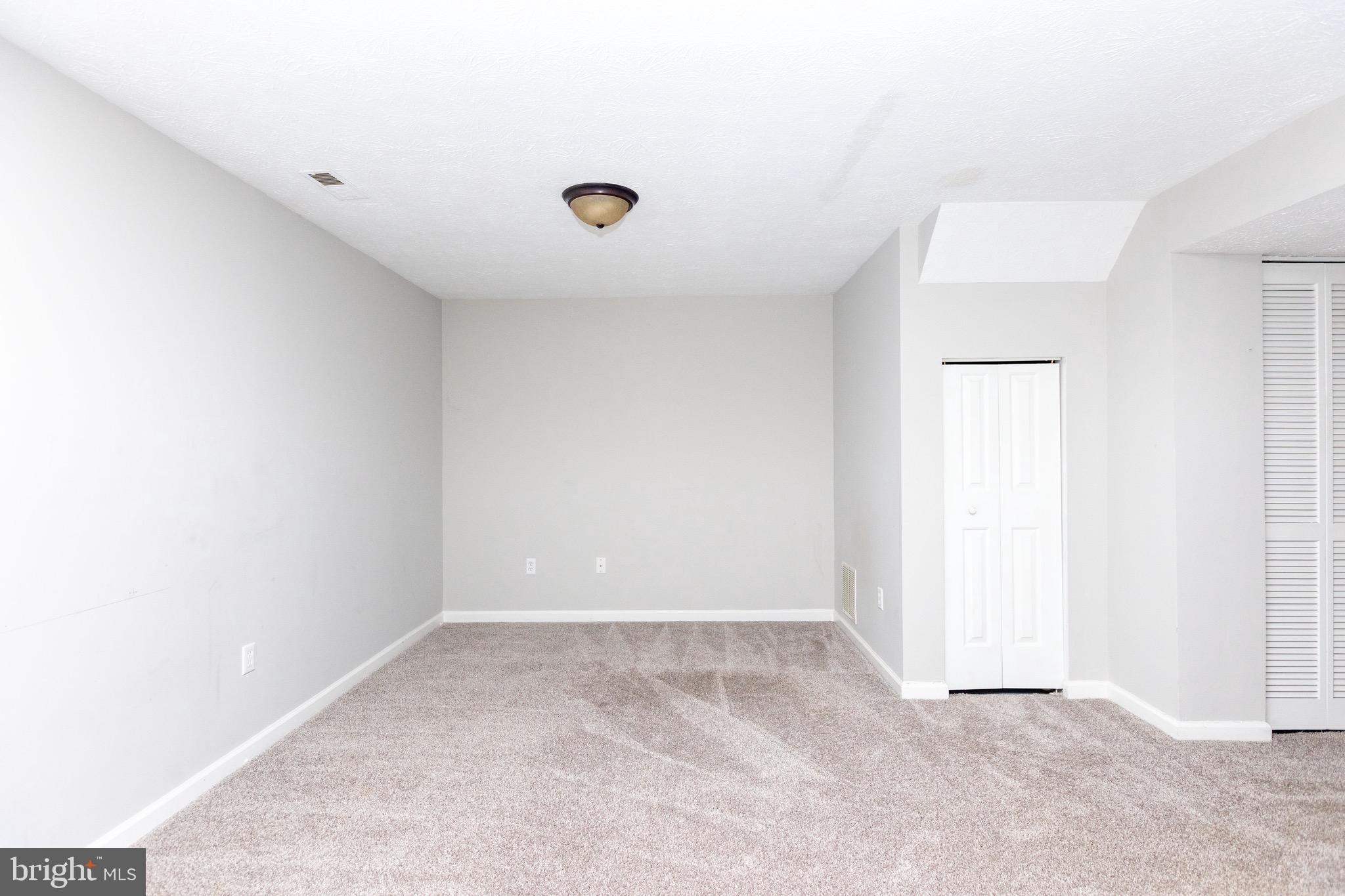 CASTLE STONE AT WHITE MARSH - Residential