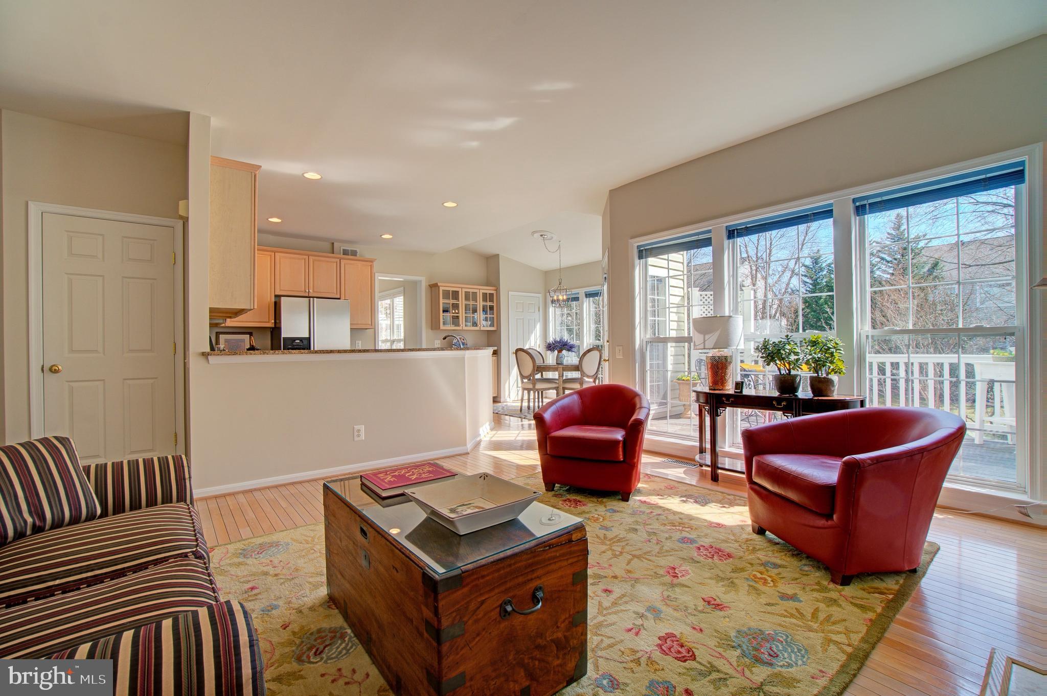 THE COURTS OF FOX MILL - Residential