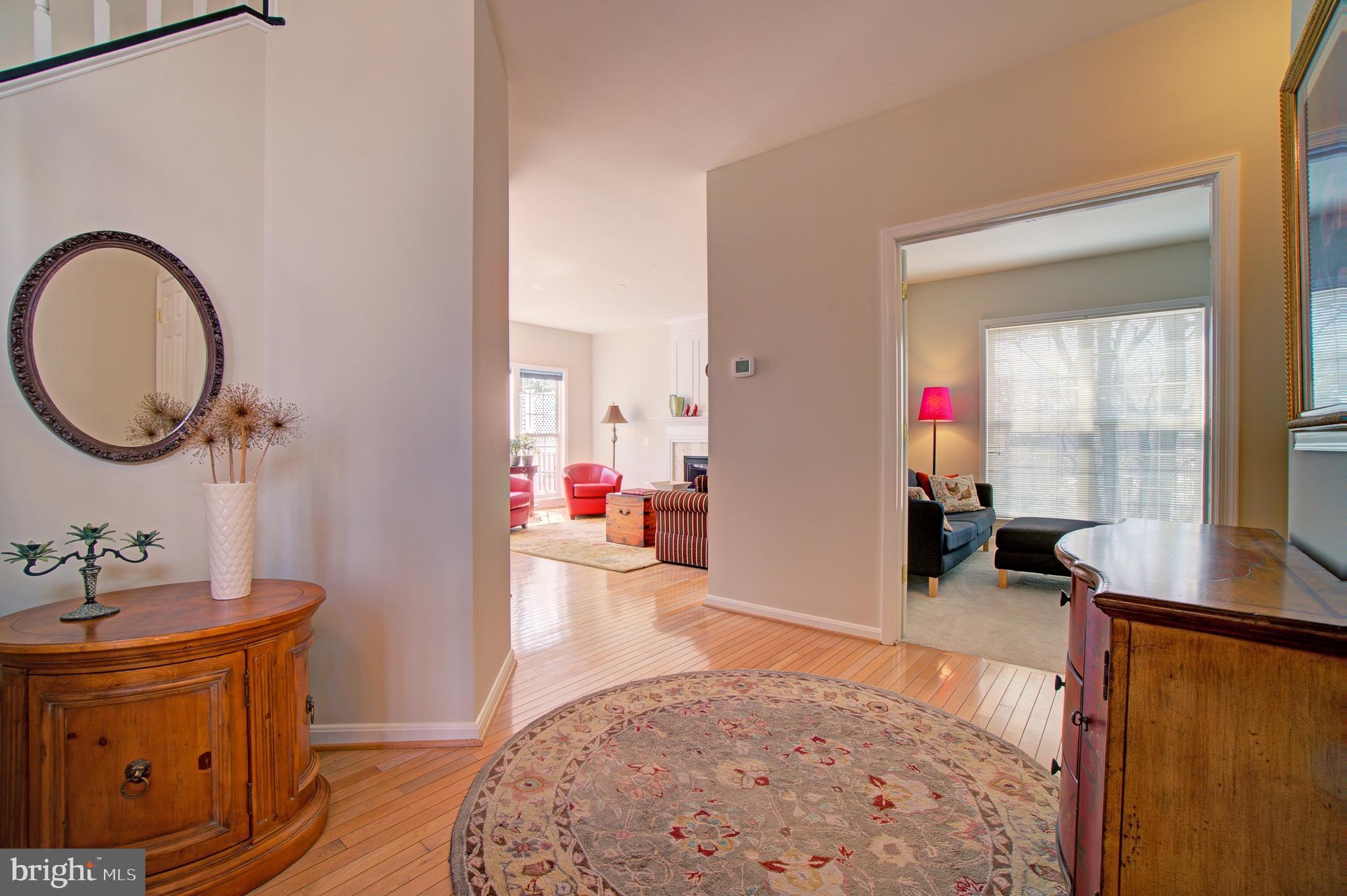 THE COURTS OF FOX MILL - Residential