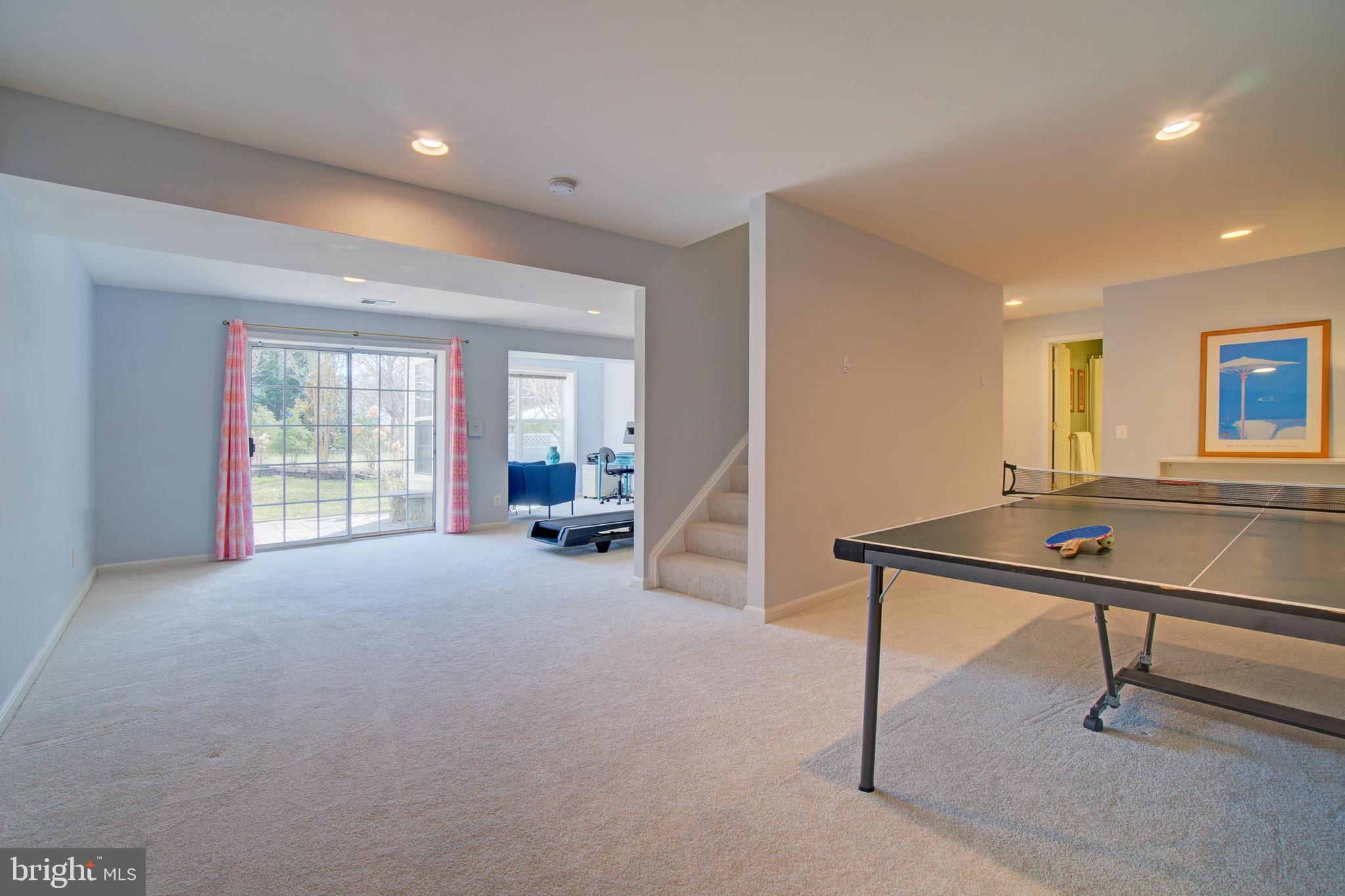 THE COURTS OF FOX MILL - Residential