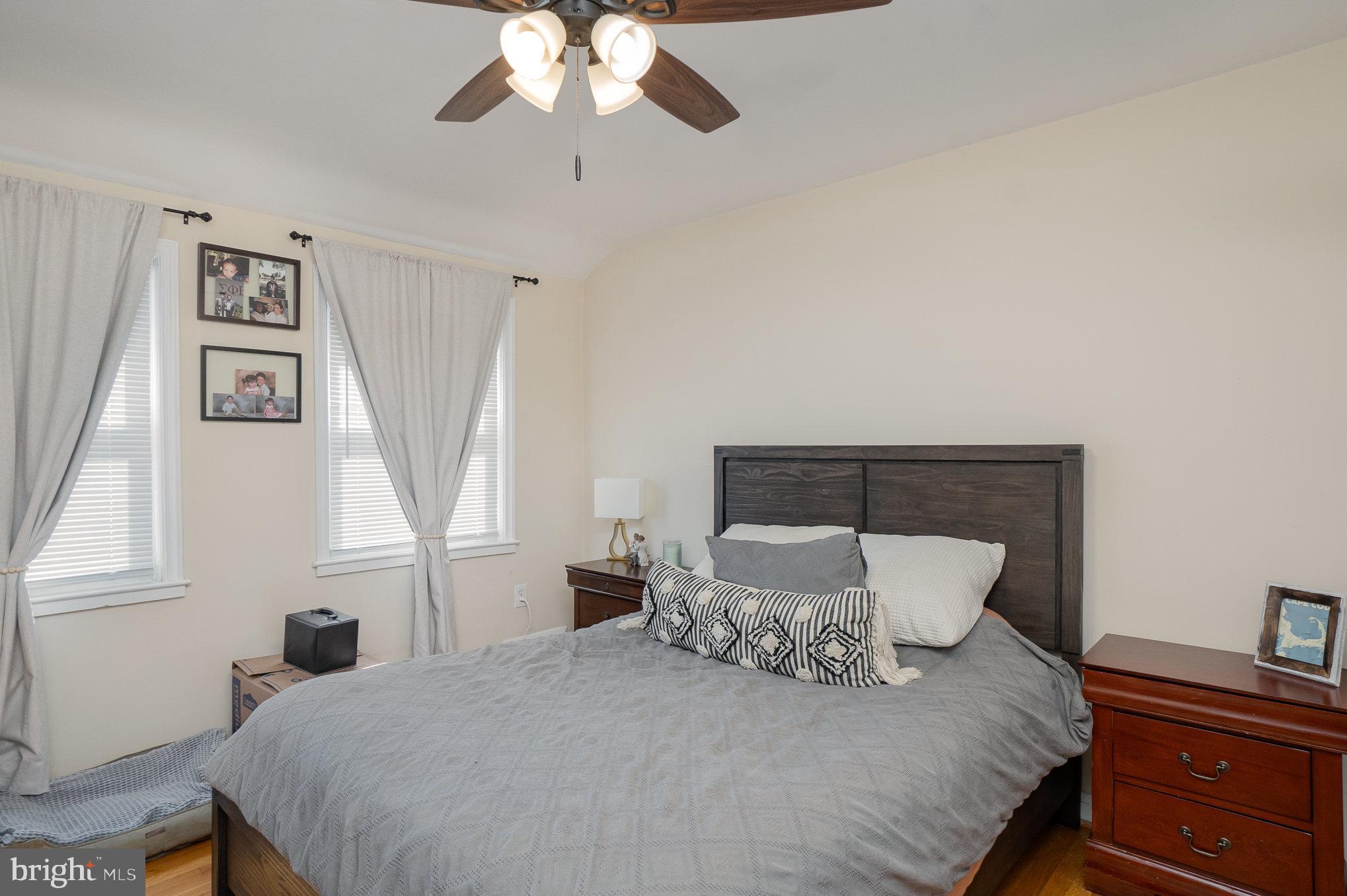 NORTHWOOD - Residential