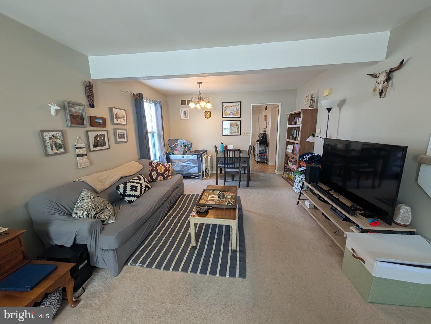 WALNUT VILLAS - Residential