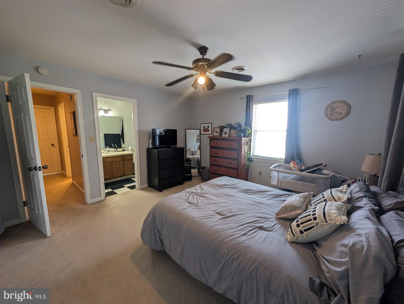 WALNUT VILLAS - Residential