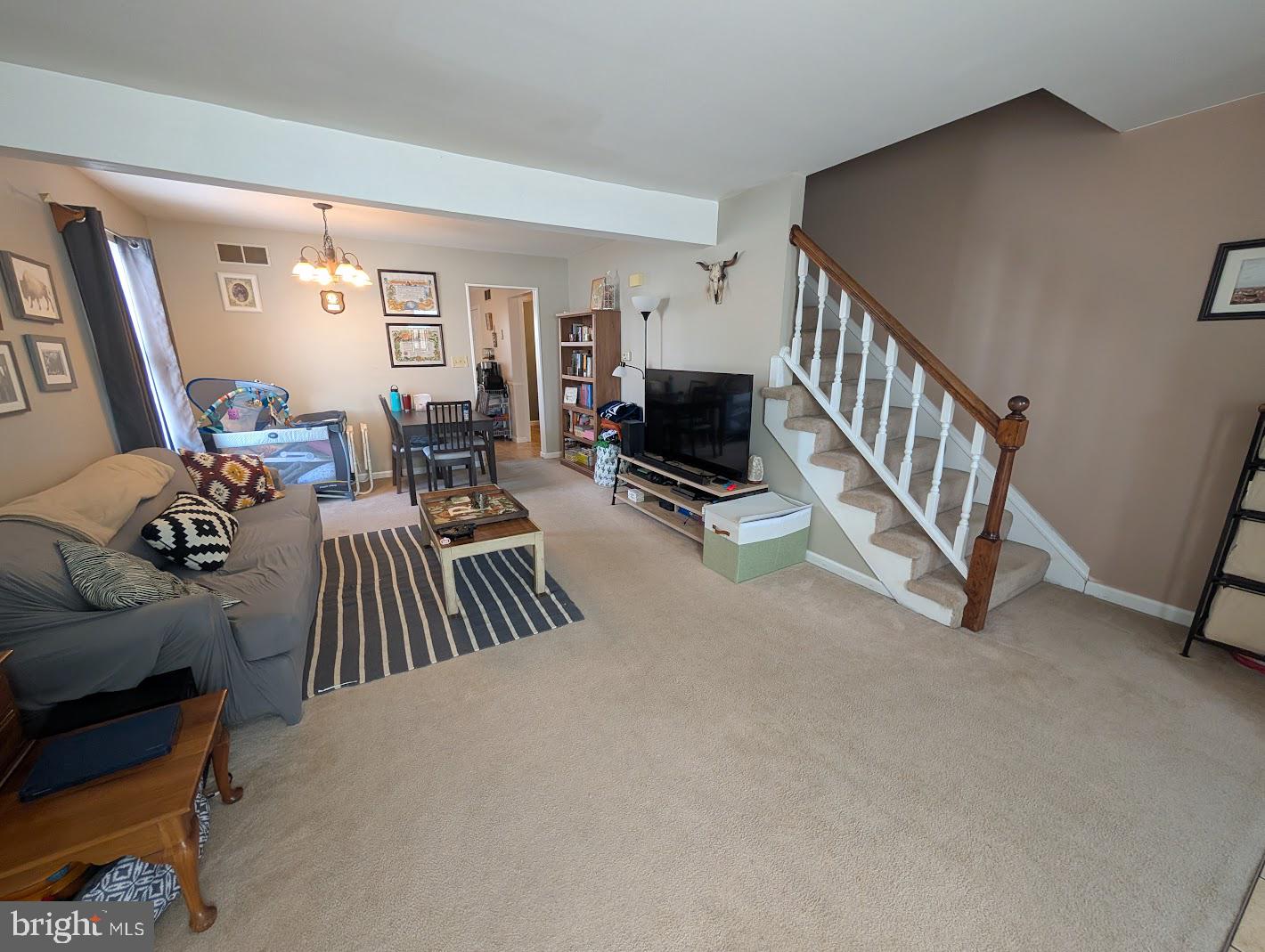 WALNUT VILLAS - Residential