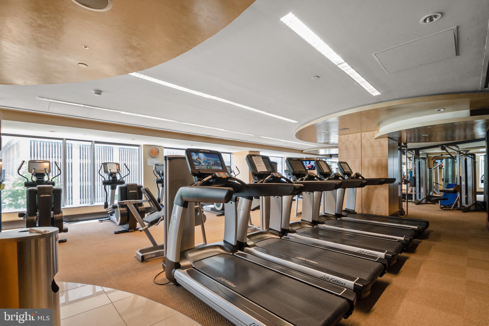 THE WATERVIEW - Residential