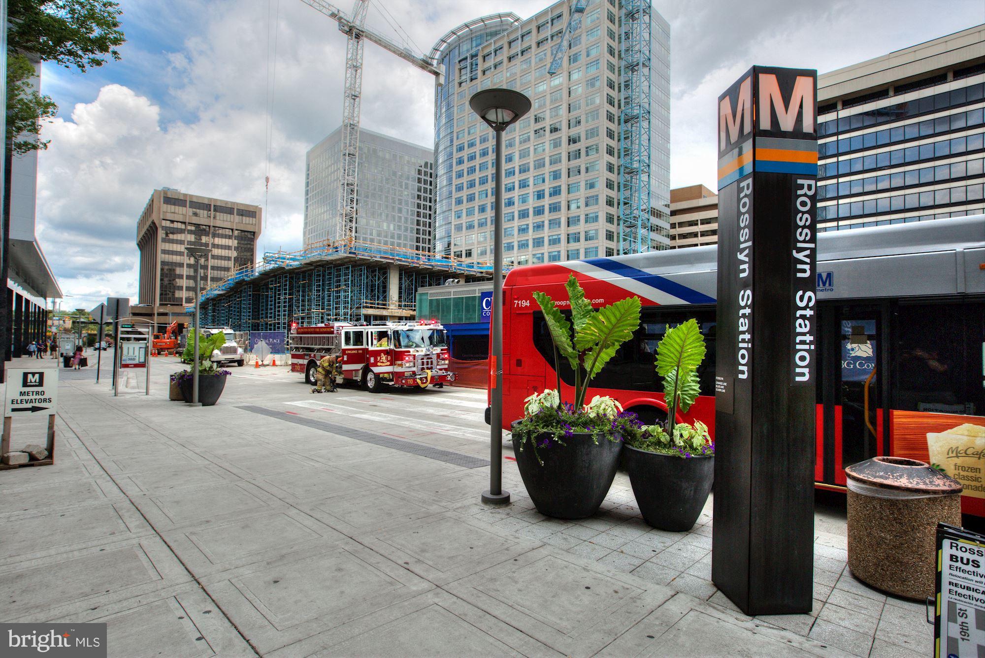 THE WATERVIEW - Residential