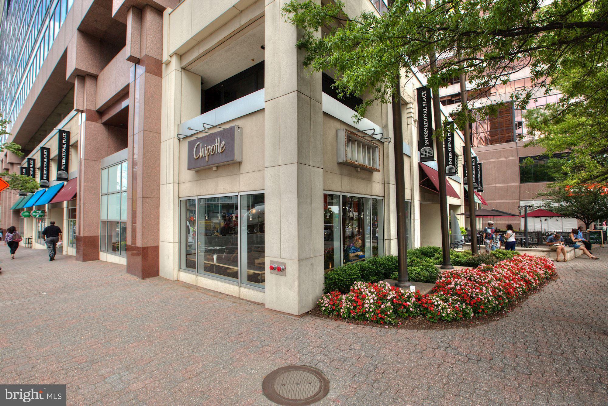 THE WATERVIEW - Residential