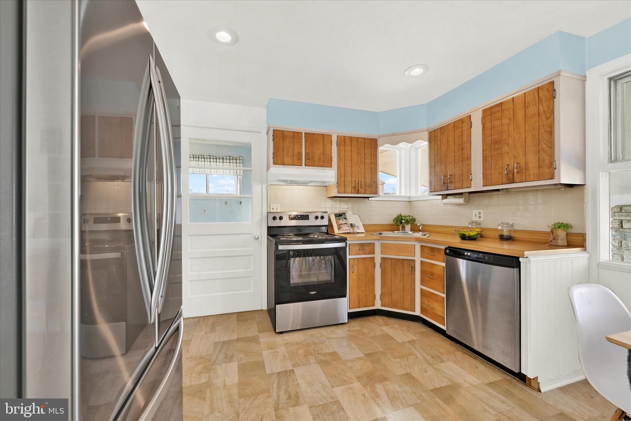 KNOLLWOOD - Residential